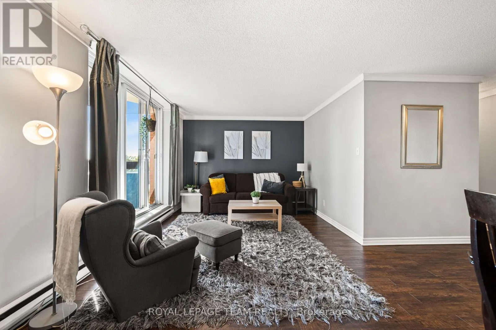 316 - 2000 JASMINE CRESCENT