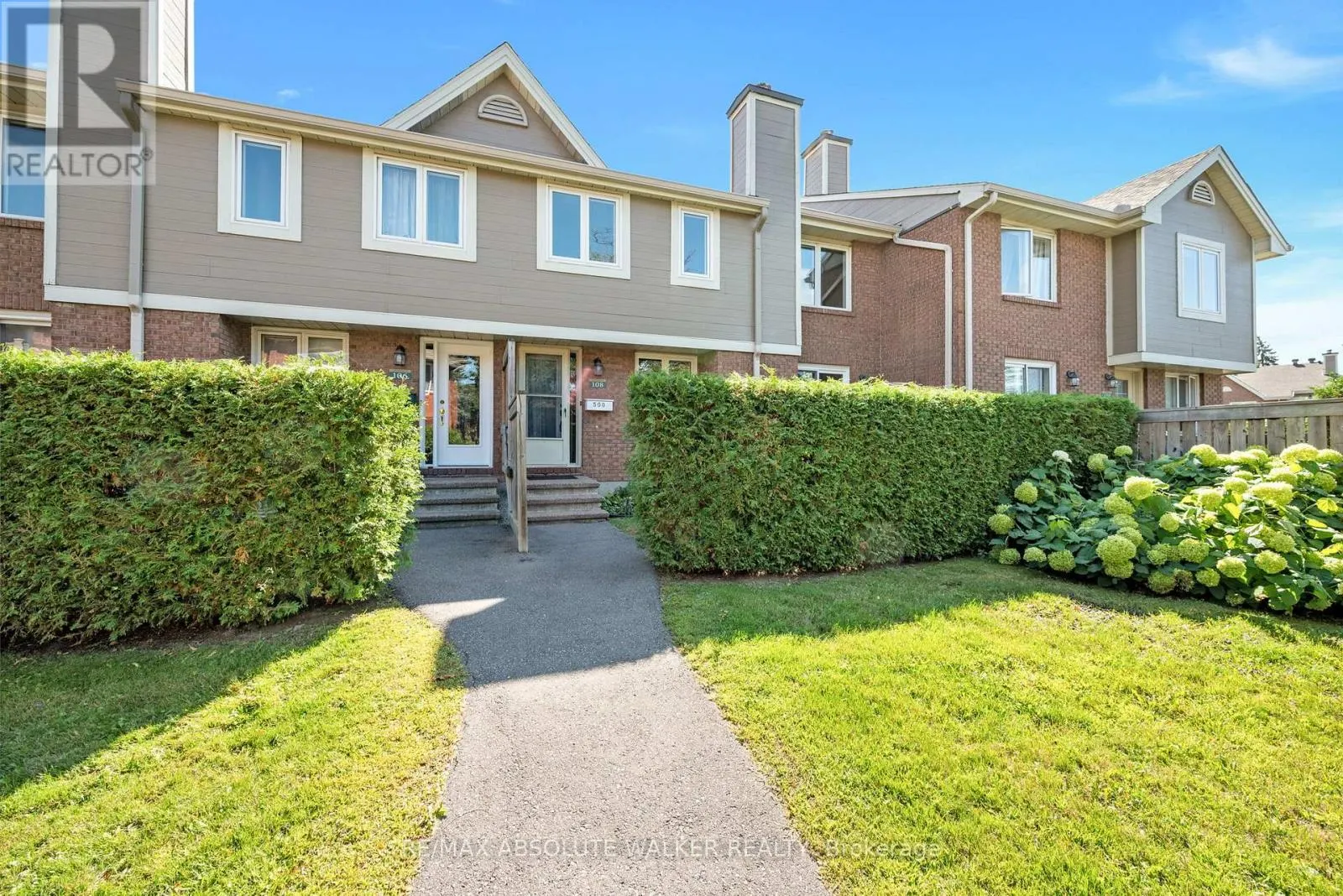 108 - 500 CANTEVAL TERRACE