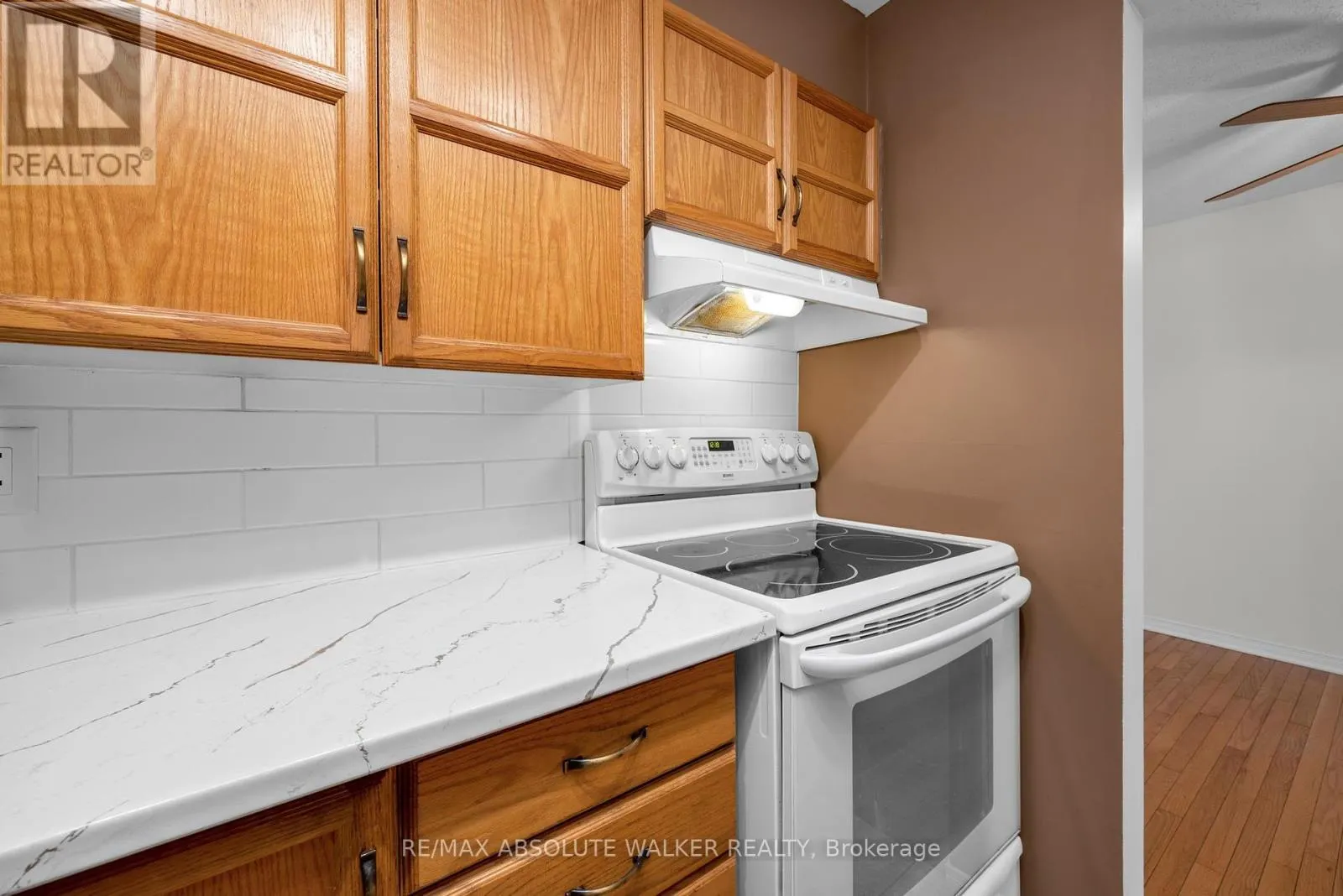 108 - 500 CANTEVAL TERRACE