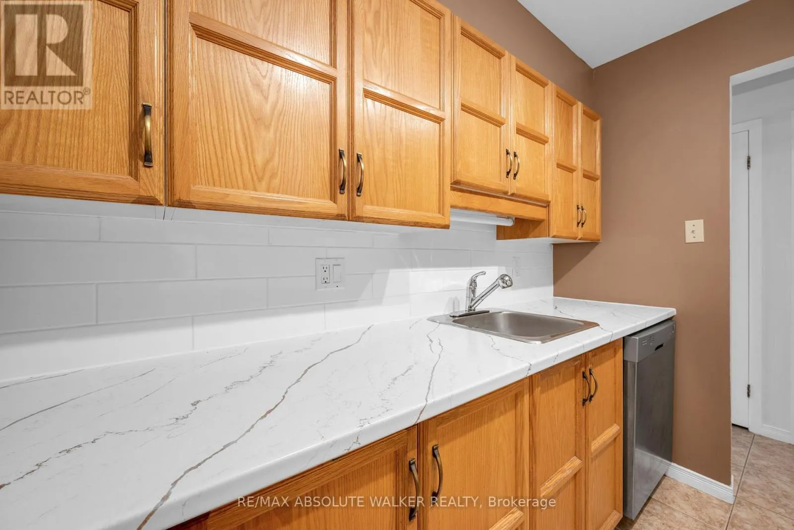 108 - 500 CANTEVAL TERRACE
