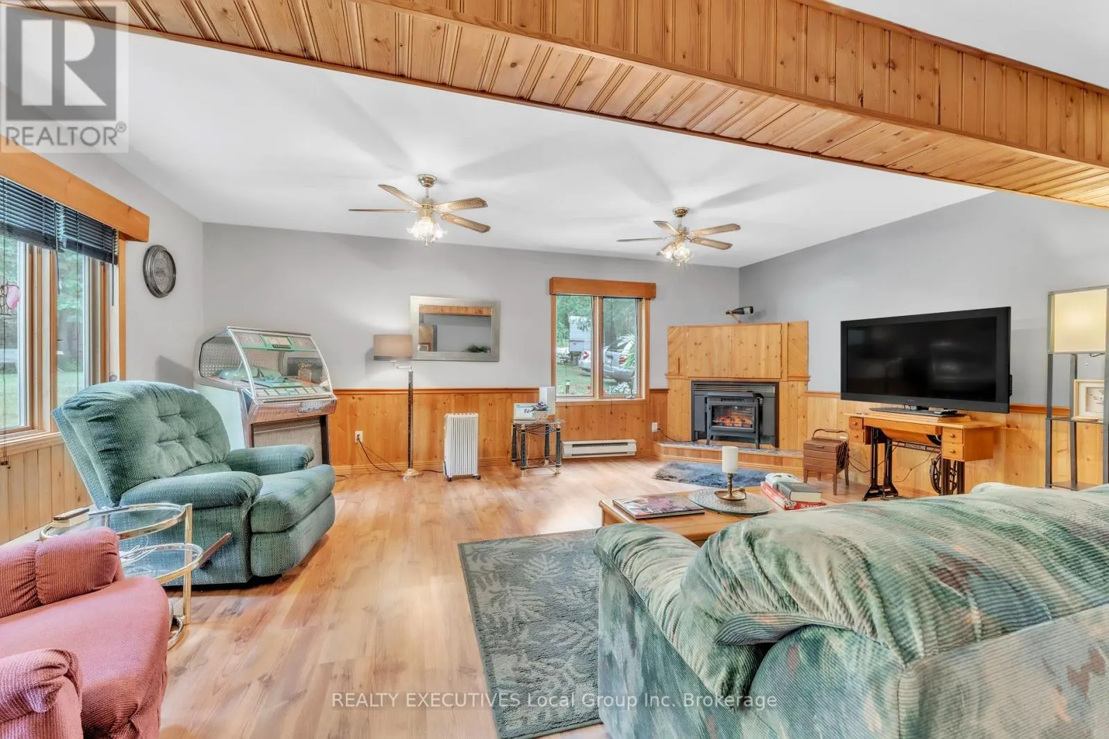 170F SHOREWOOD ROAD