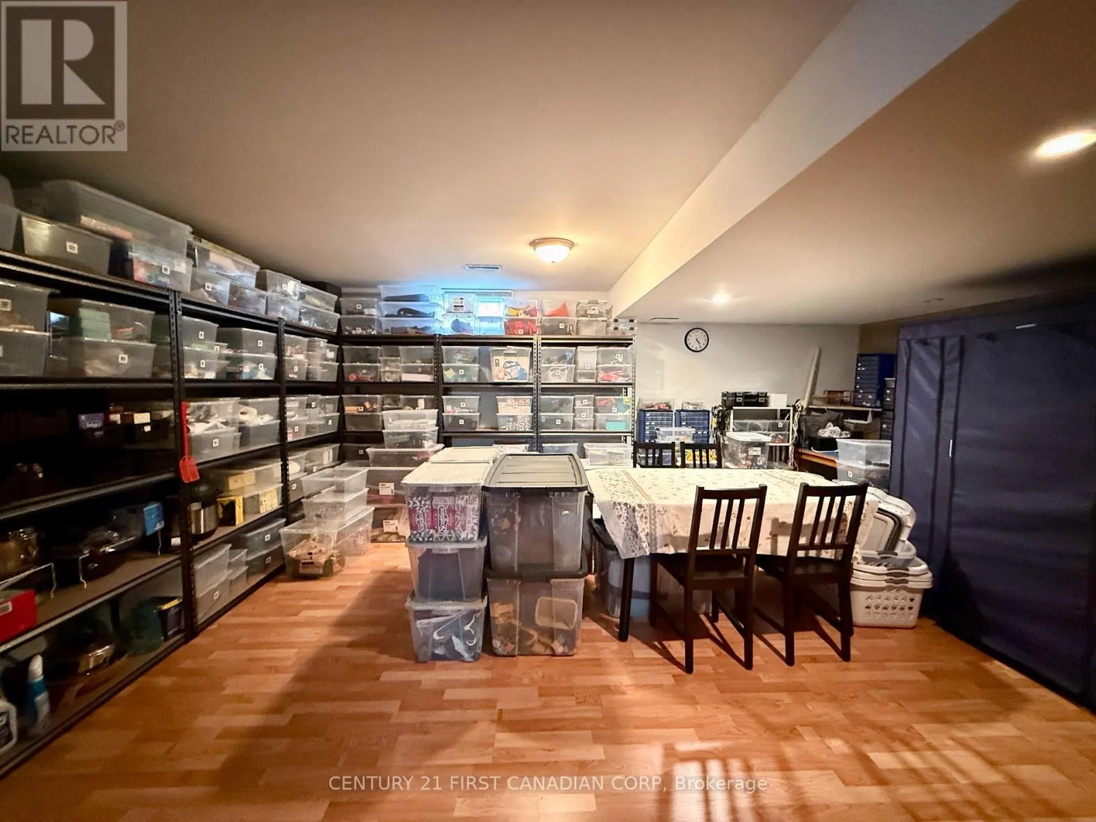 413 AMBLESIDE DRIVE