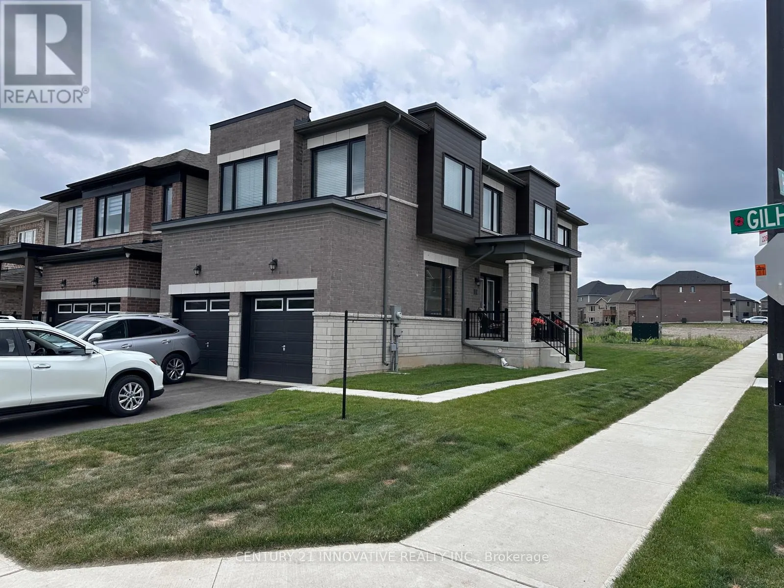 17 GILHAM WAY
