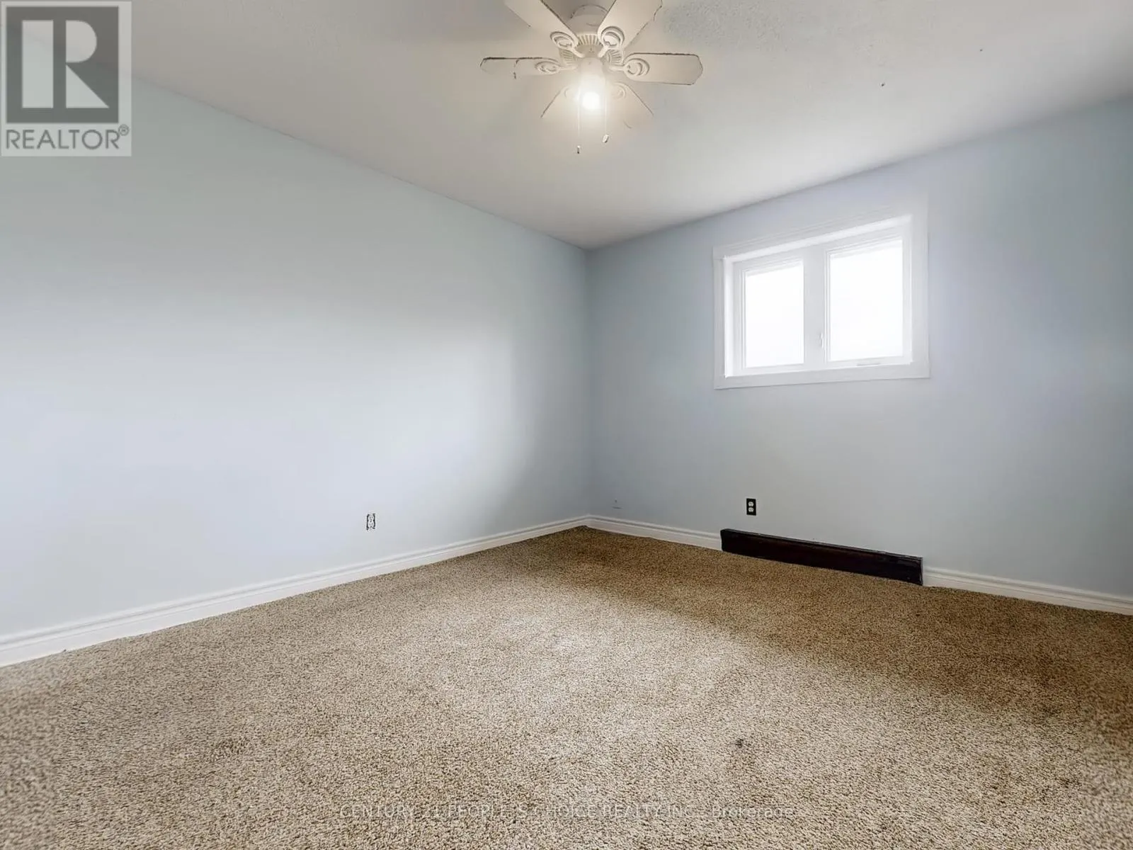 156 MAIN STREET W