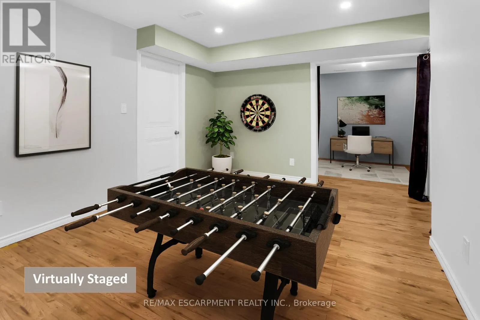 3238 CHARLESTON DRIVE
