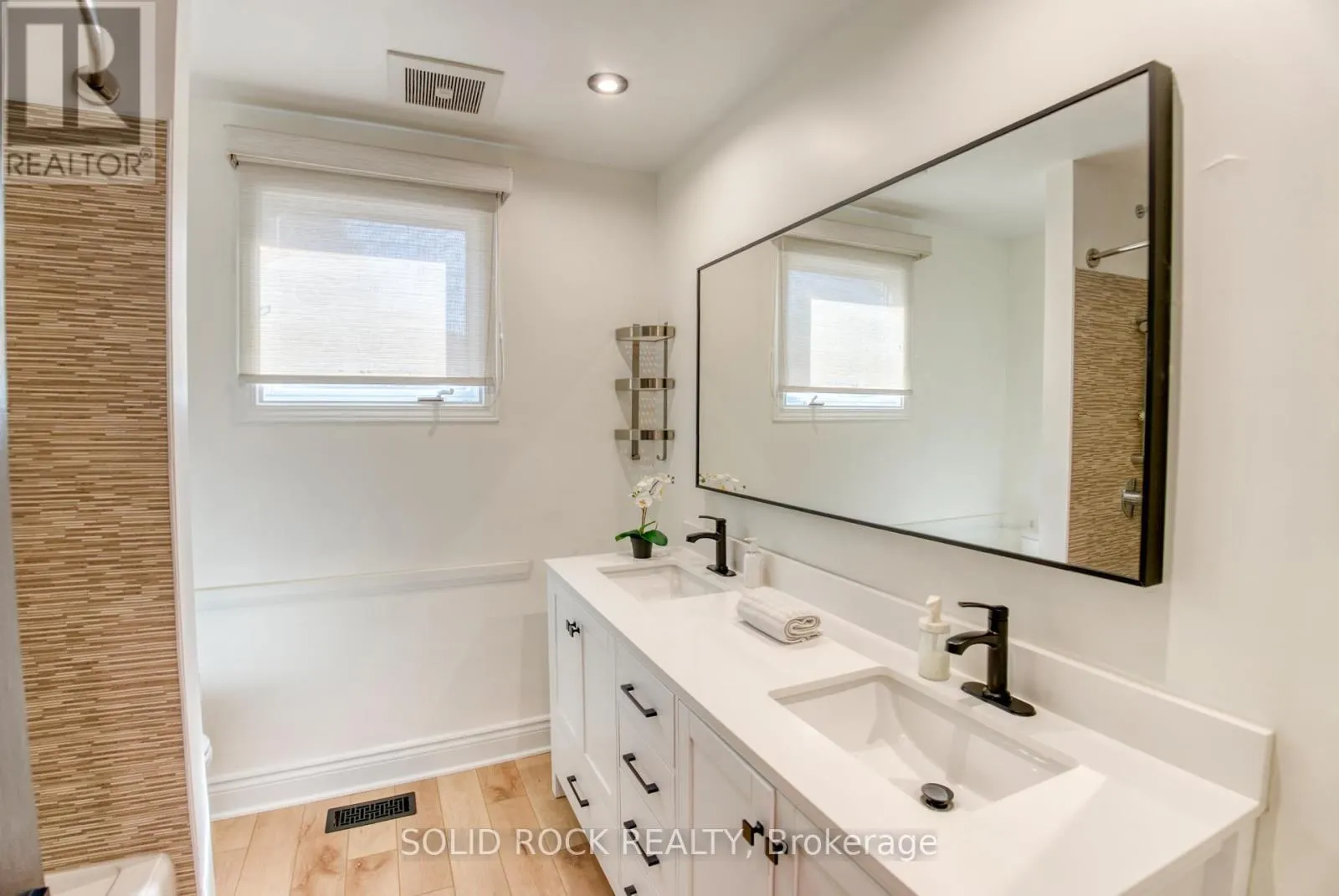 13 WEATHERWOOD CRESCENT