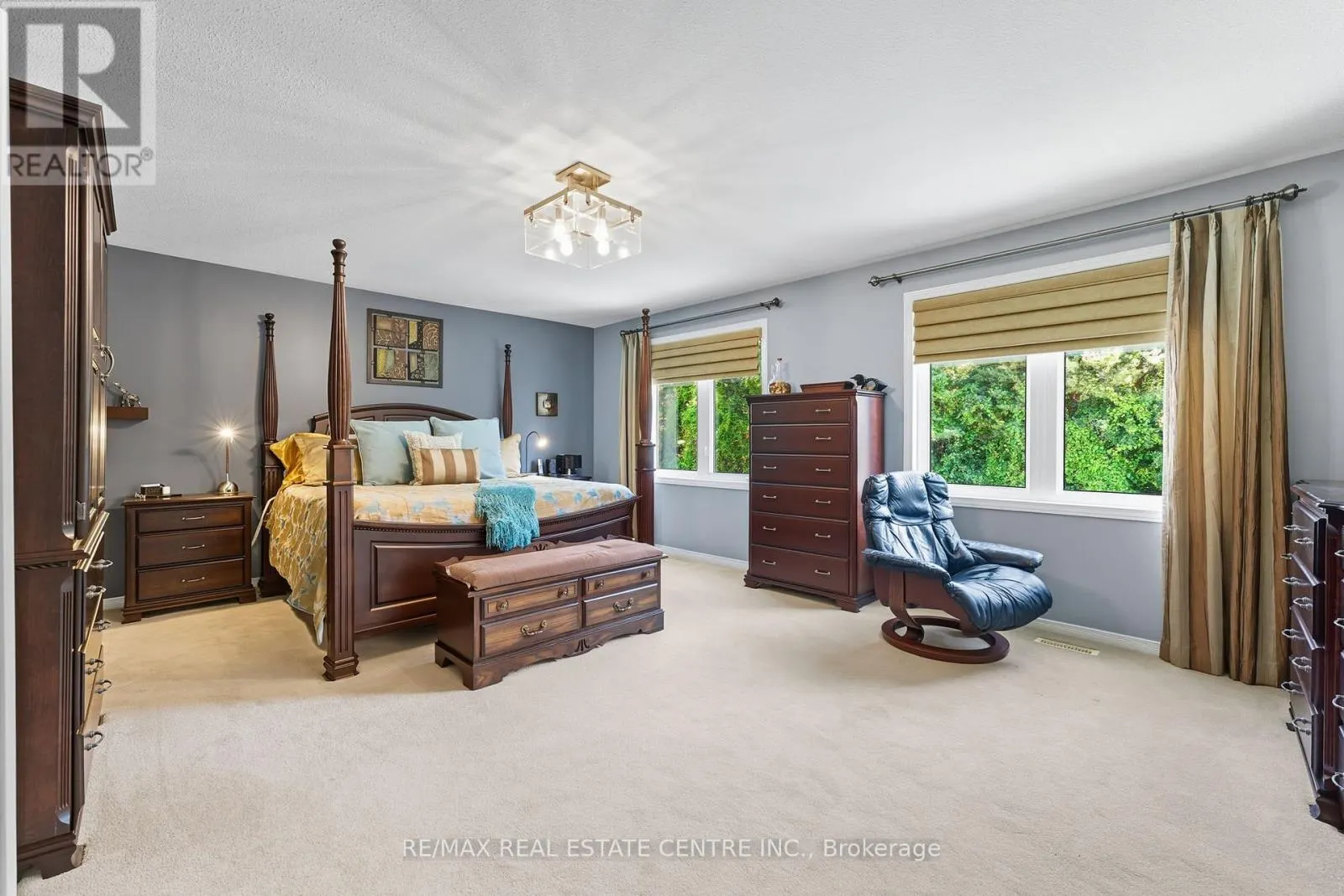 58 WINDING WOOD CRESCENT