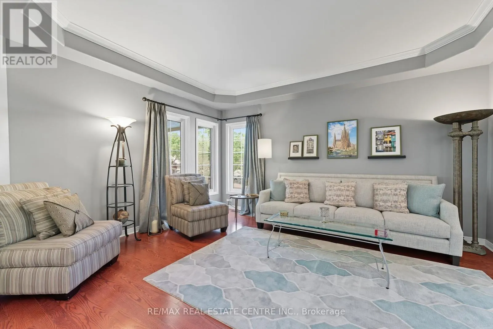 58 WINDING WOOD CRESCENT