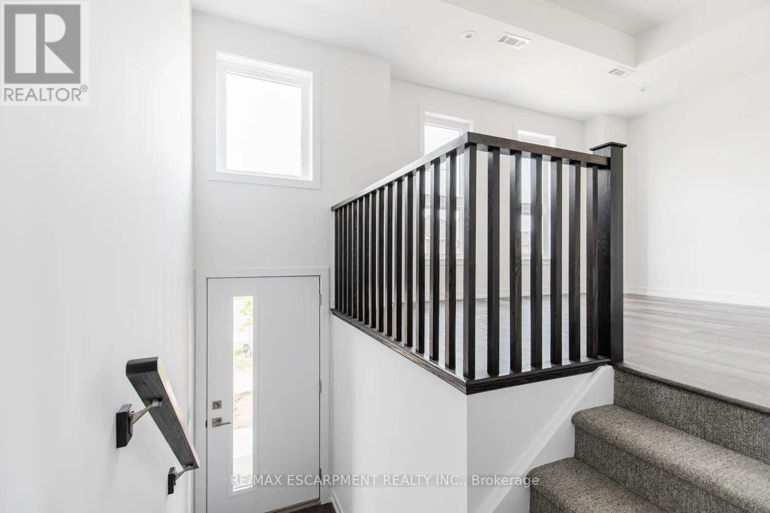 19 - 70 KENESKY DRIVE