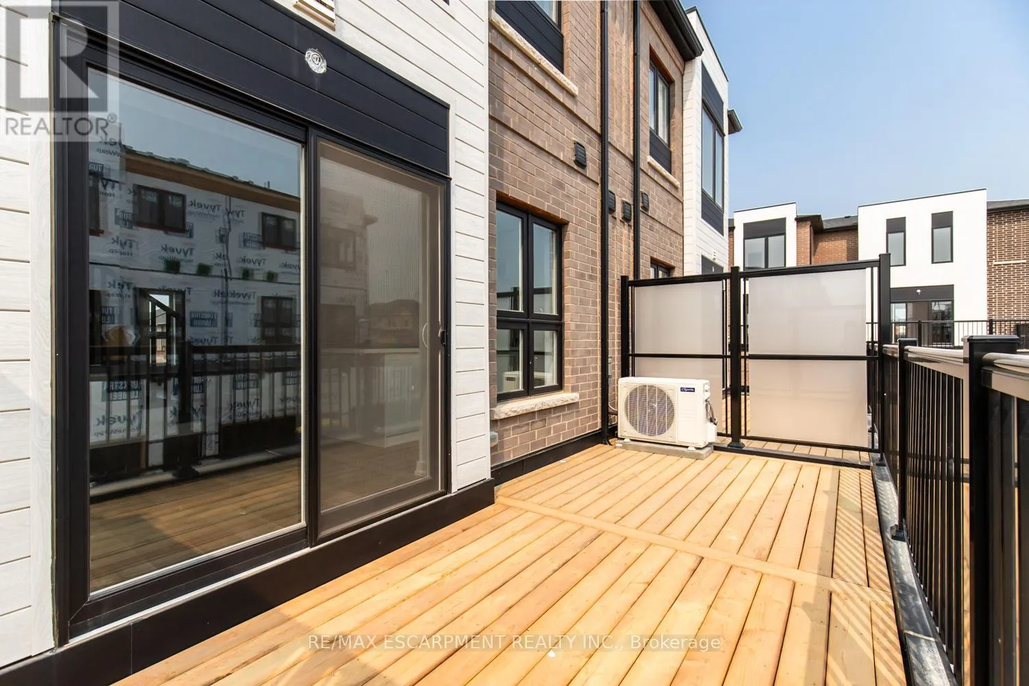 19 - 70 KENESKY DRIVE