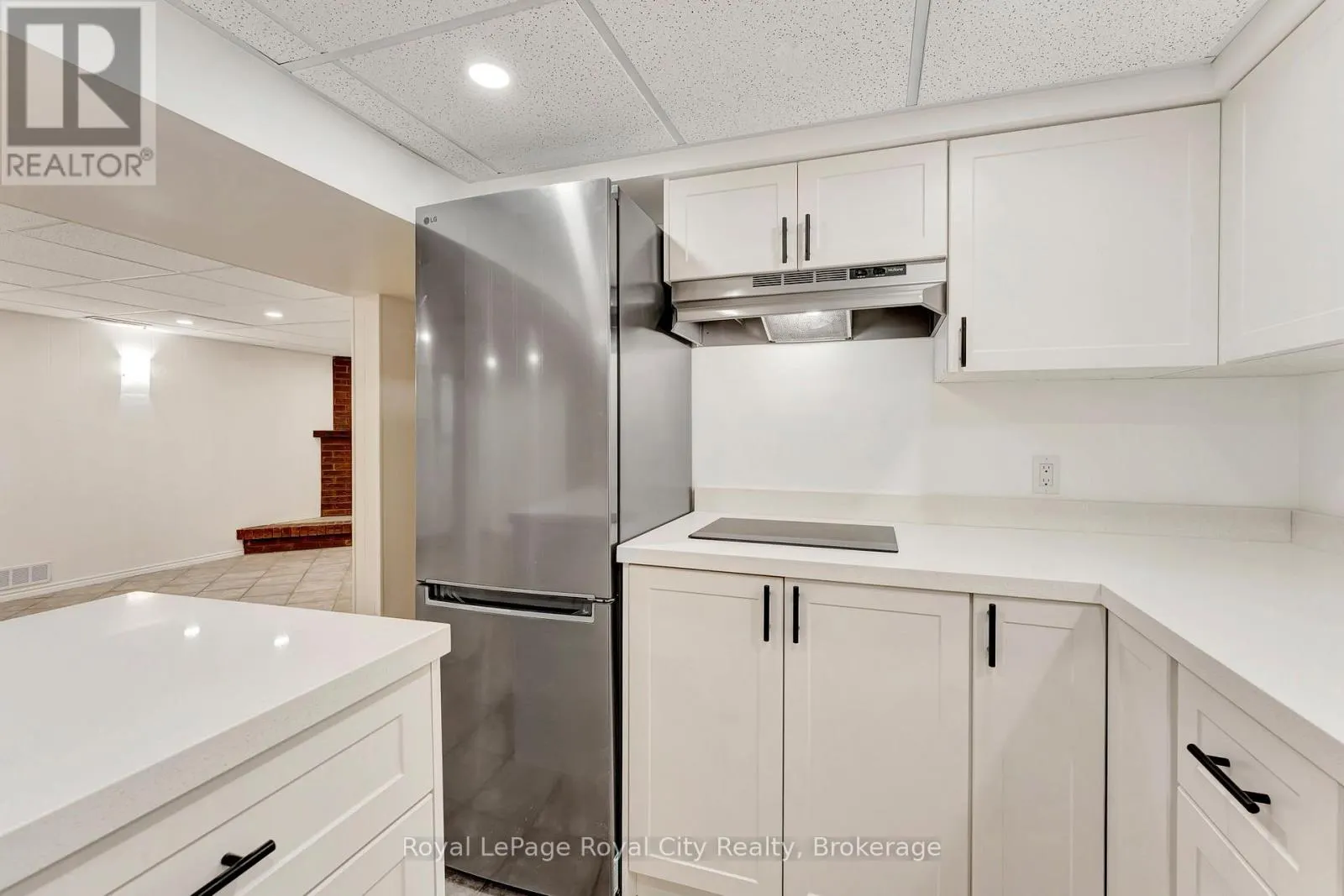 379 EAST 27TH STREET