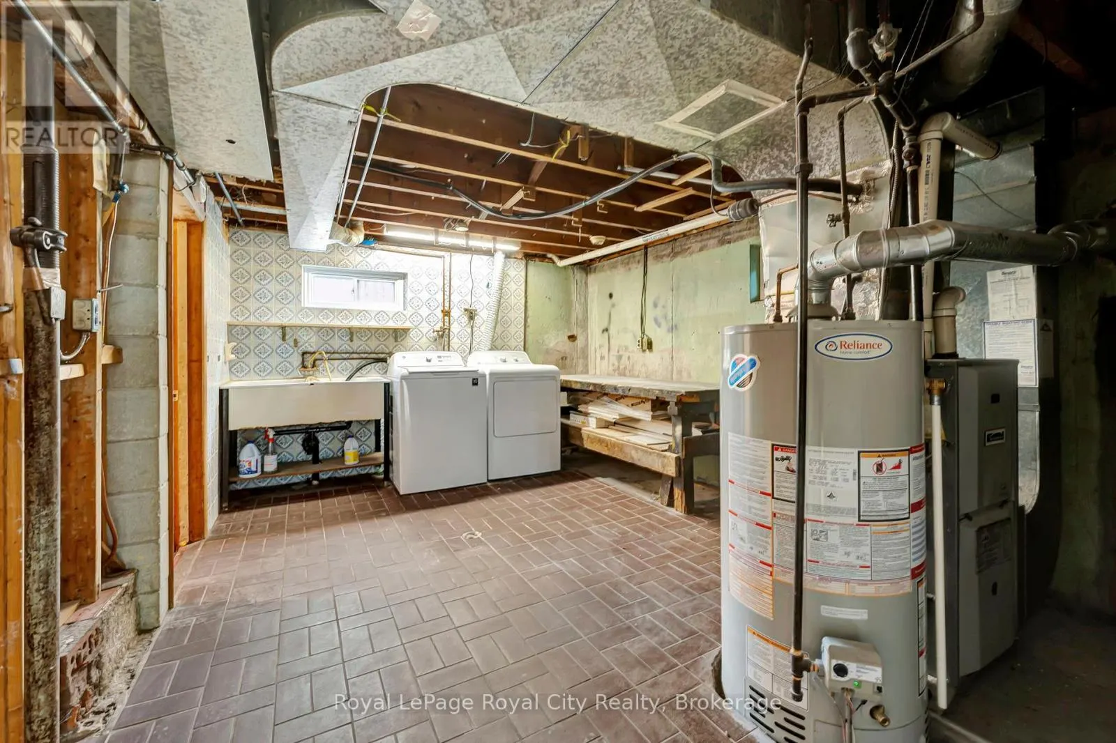 379 EAST 27TH STREET