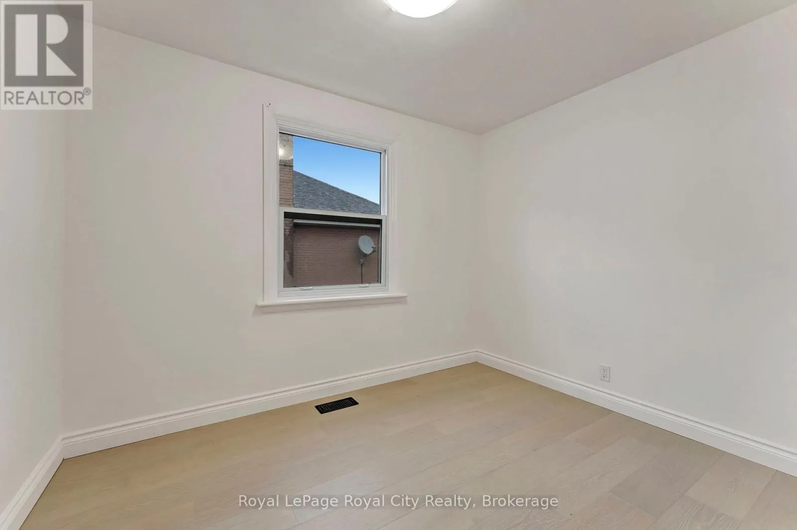 379 EAST 27TH STREET