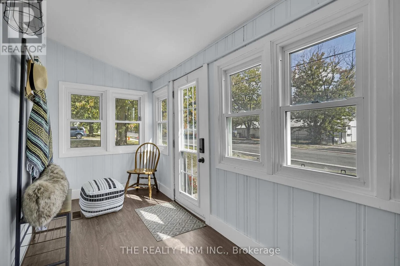 278 UPPER QUEEN AVENUE