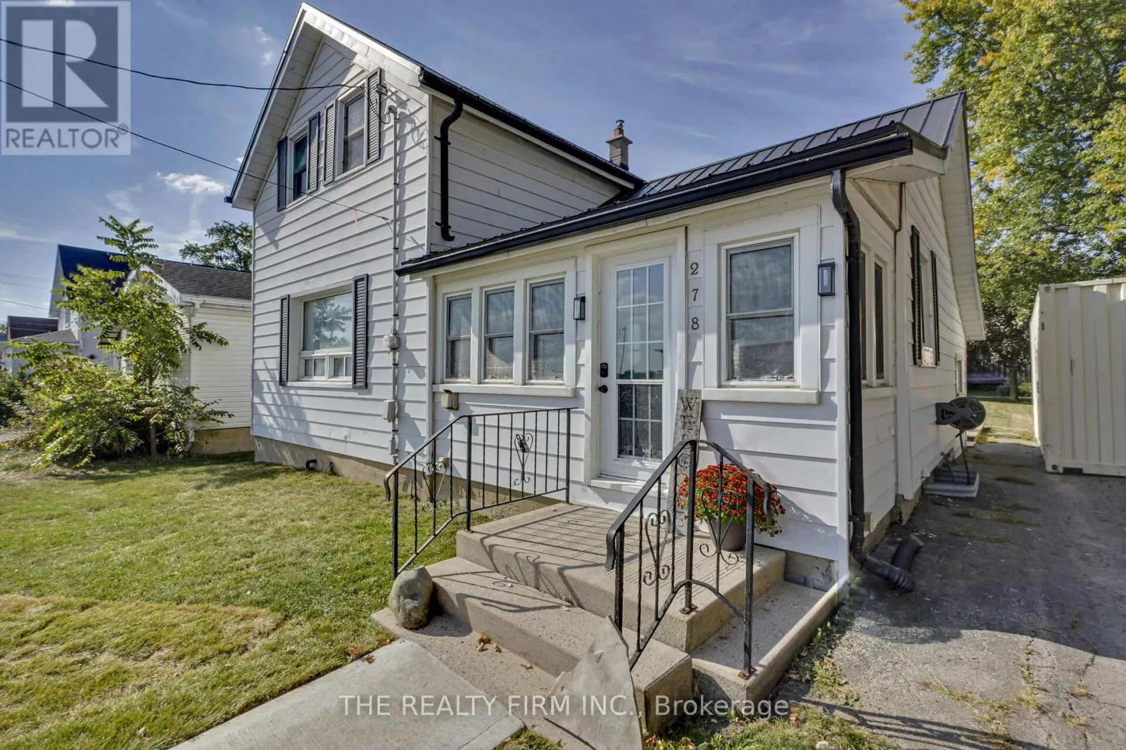 278 UPPER QUEEN AVENUE