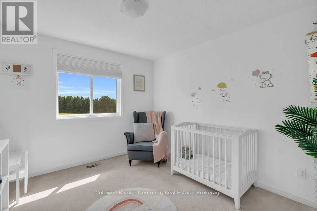 71 WAXWING CRESCENT