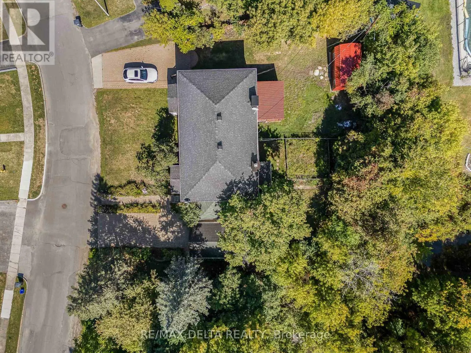487 ALLAN STREET