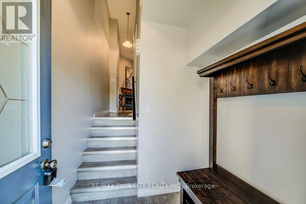 29 - 589 BEECHWOOD DRIVE