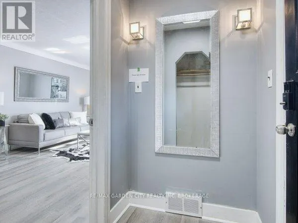 11 BONAVEM DRIVE