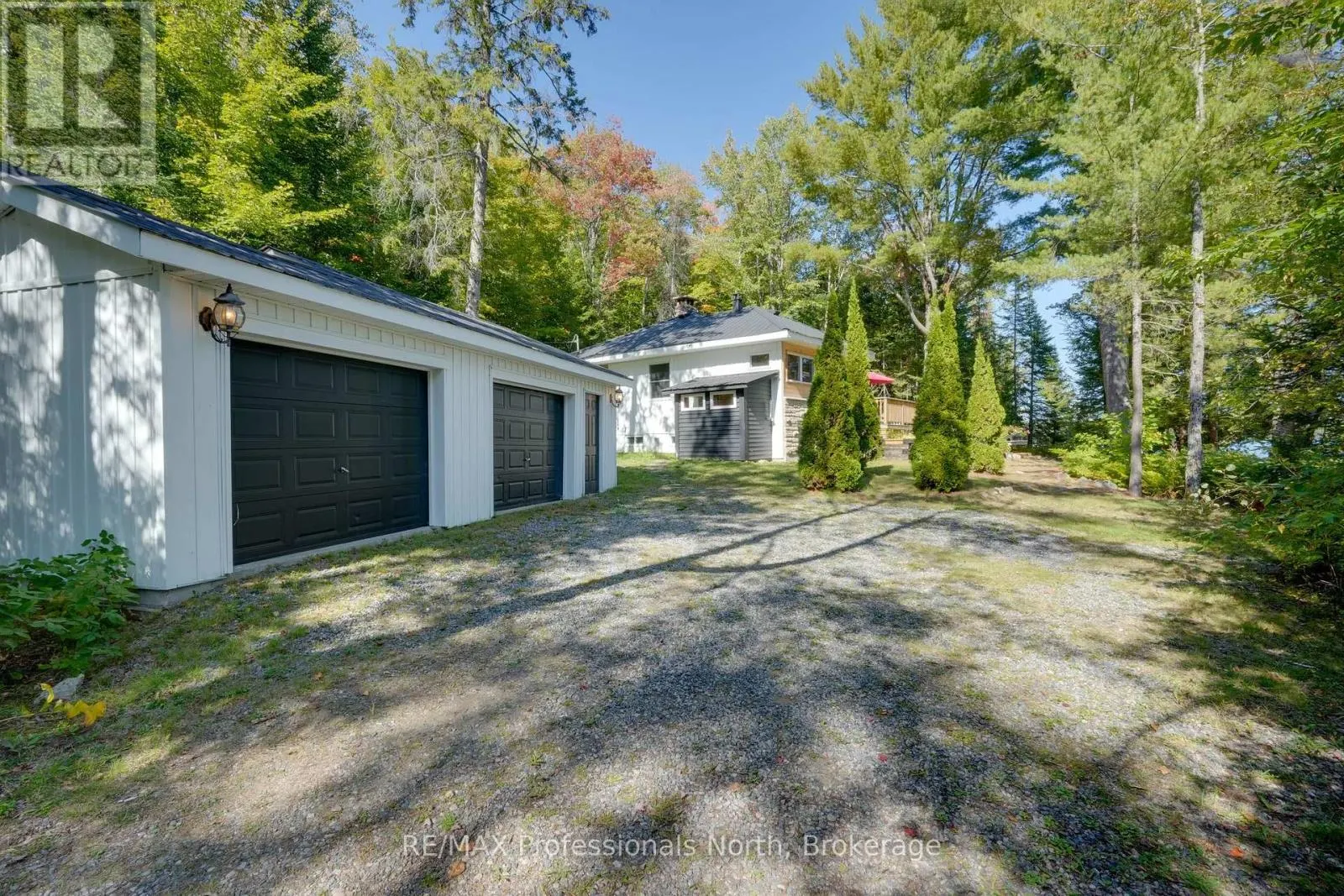 1046 PINE LAKE SHORES PRIVATE ROAD