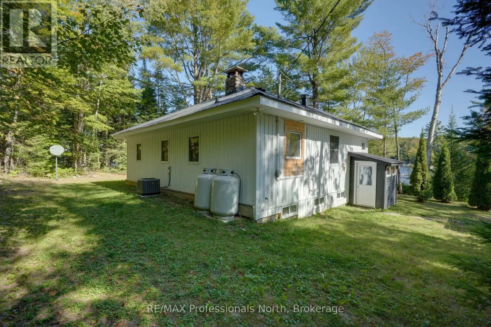 1046 PINE LAKE SHORES PRIVATE ROAD