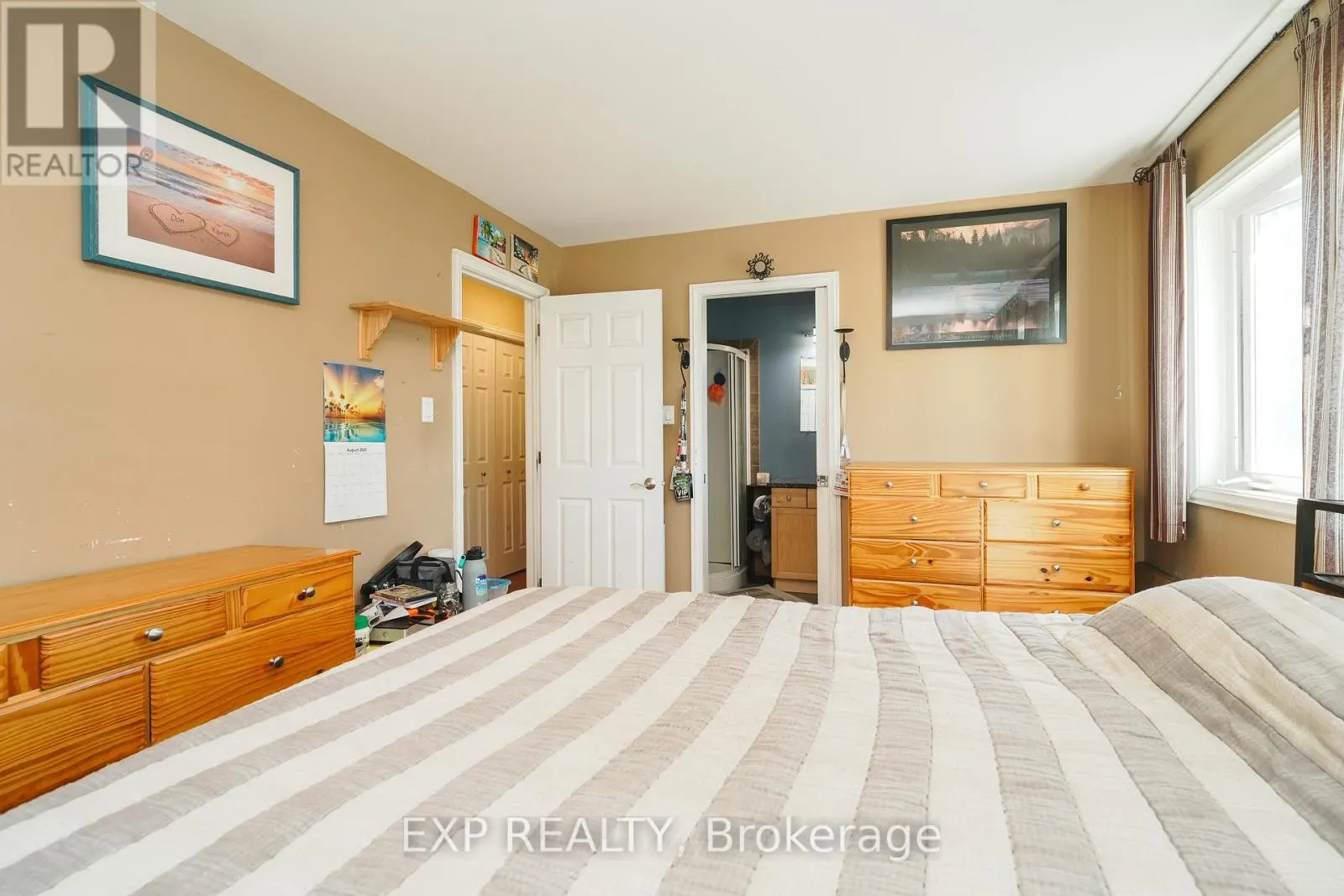 36 KEEWATIN CRESCENT