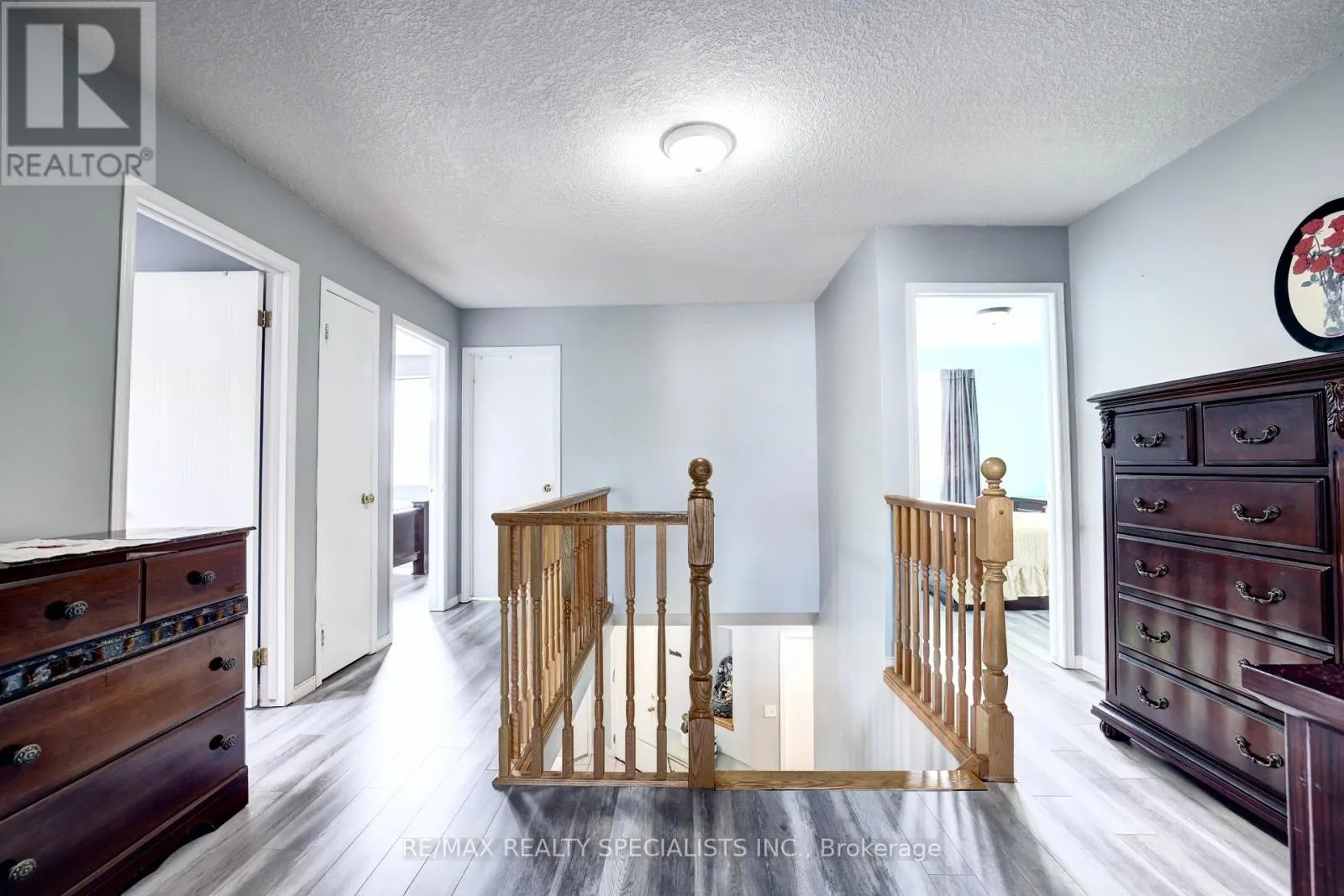 144 DECARO CRESCENT