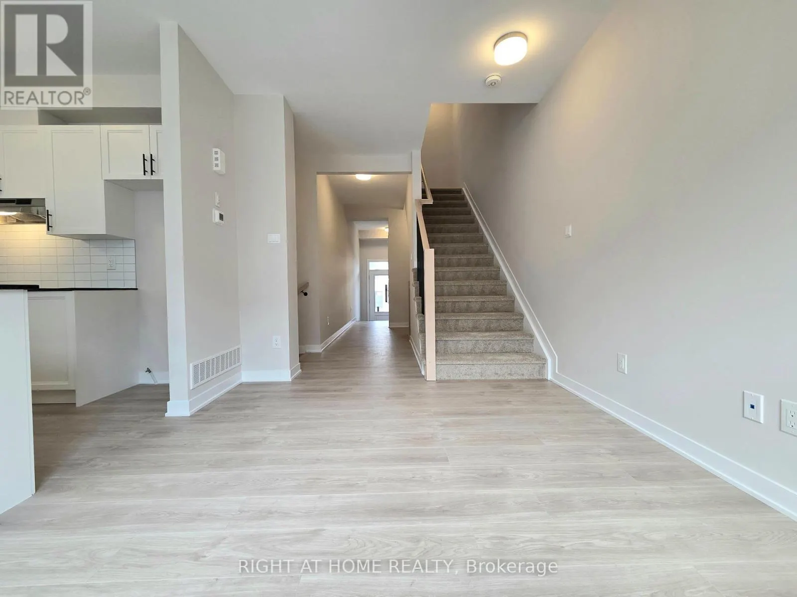15 PUMICE PLACE