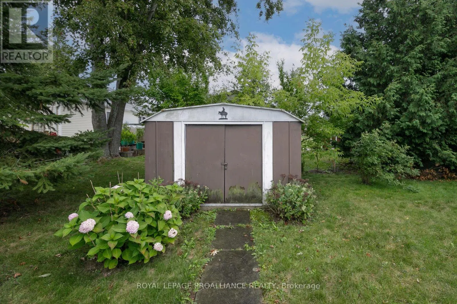 15 THRUSH LANE