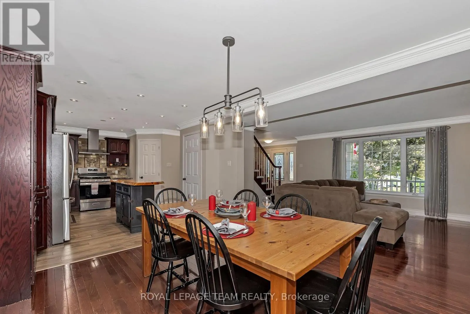 154 CARDINAL CRESCENT