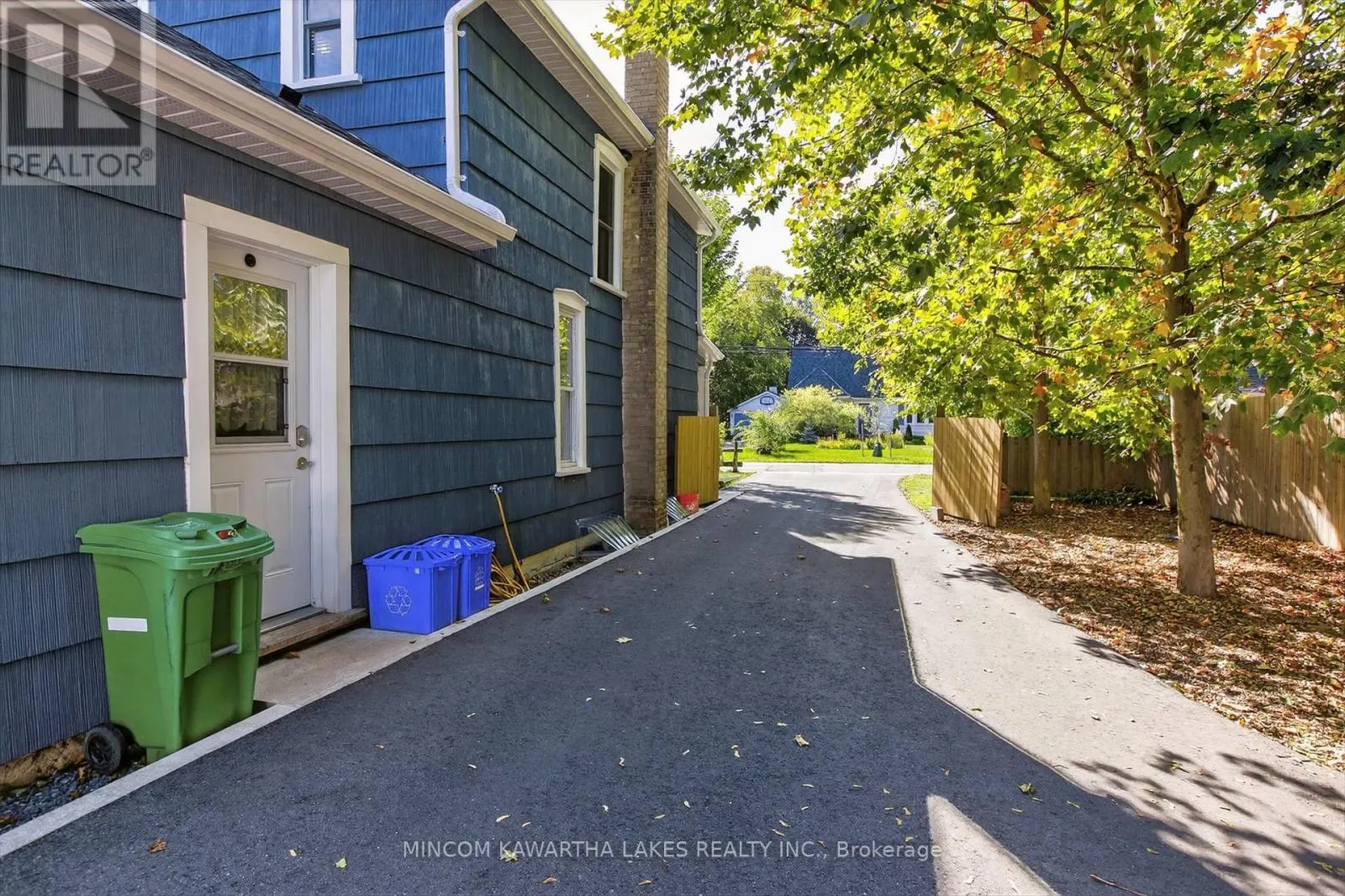644 LUNDYS LANE
