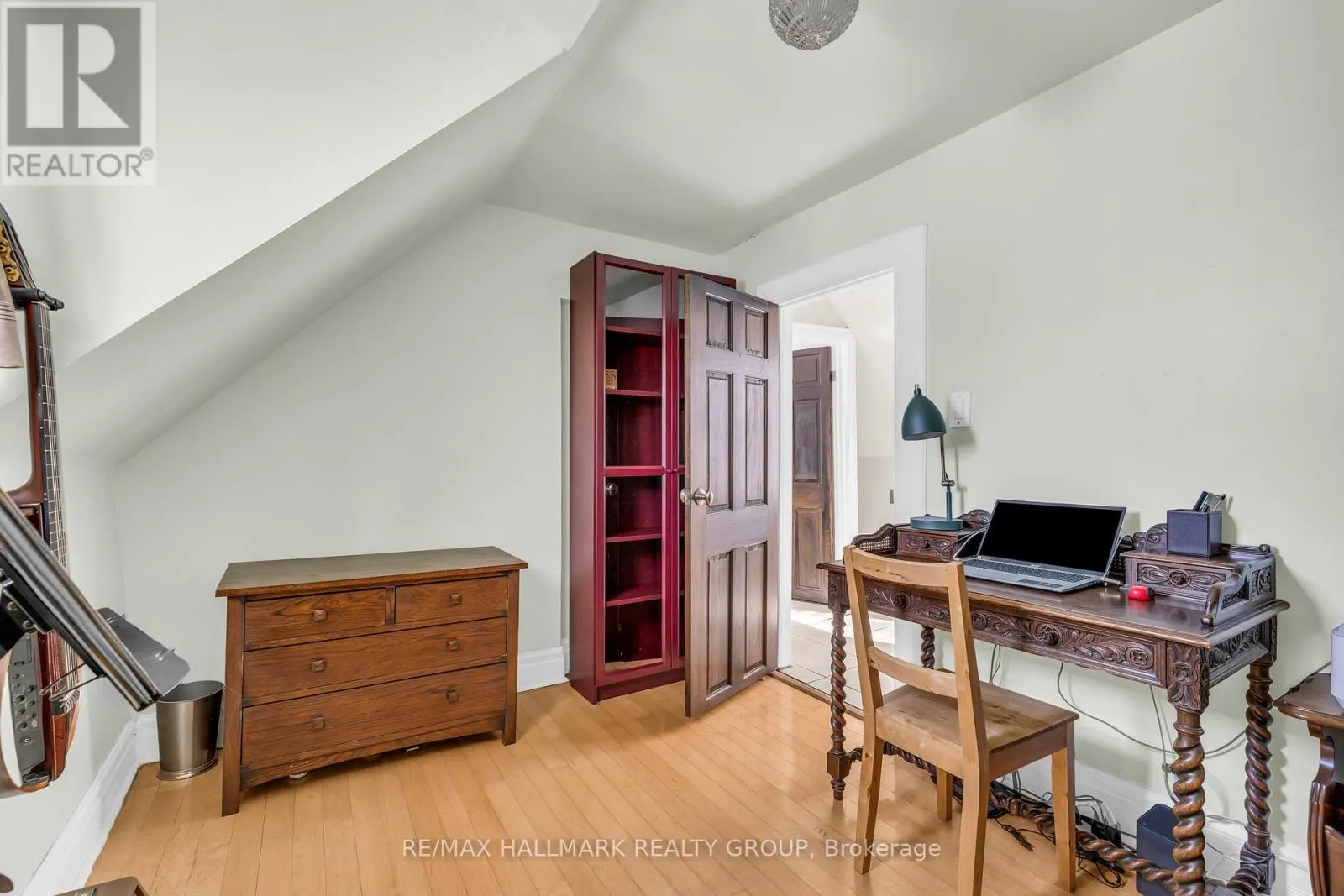 477 BOOTH STREET