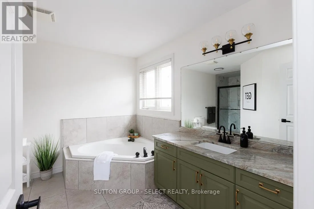 382 PLANE TREE DRIVE