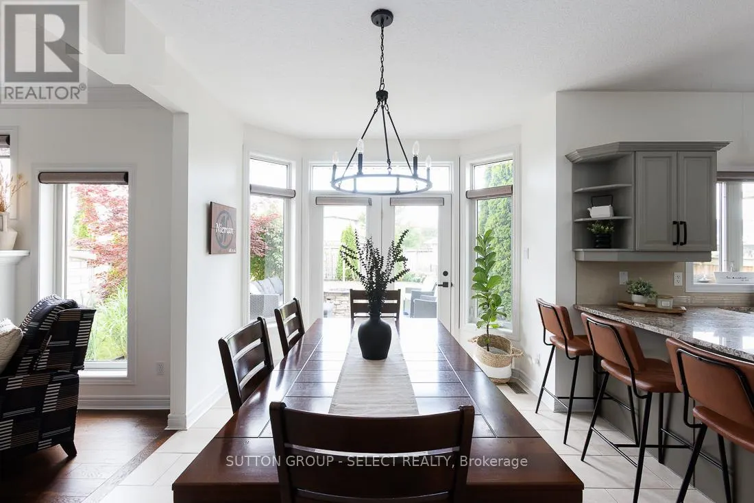 382 PLANE TREE DRIVE