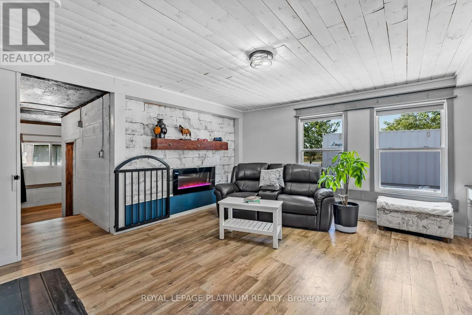 4546 SHERKSTON ROAD