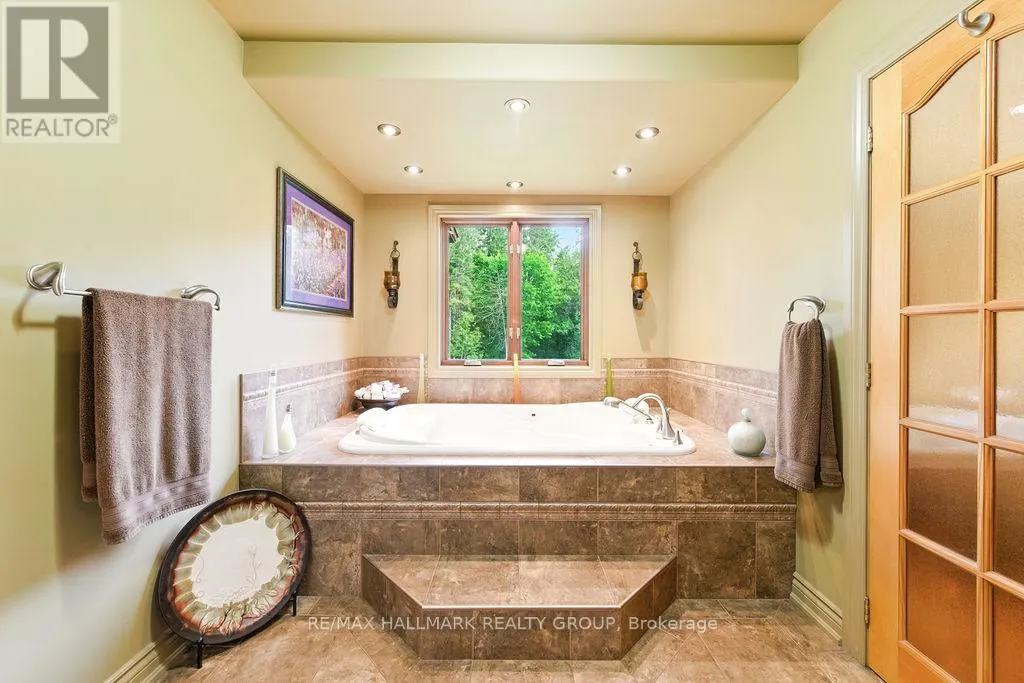 206 DEERWOOD DRIVE