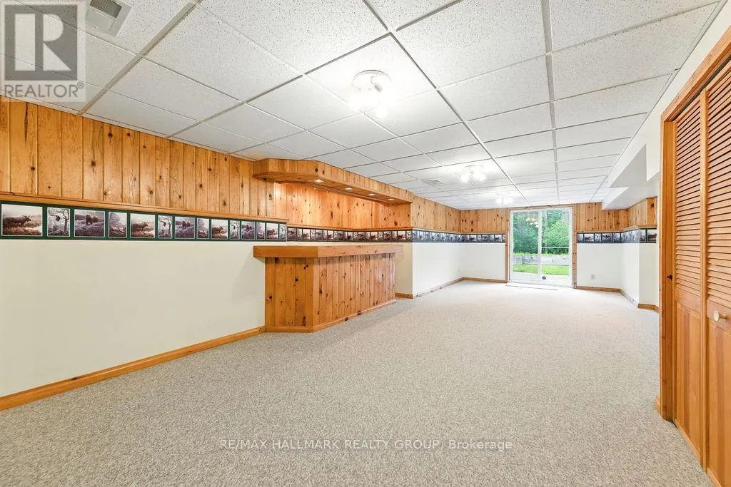 206 DEERWOOD DRIVE