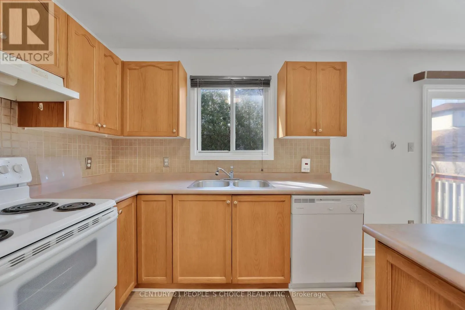 34 PHAIR CRESCENT