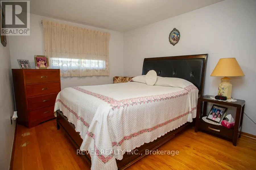 10 LINDEN AVENUE