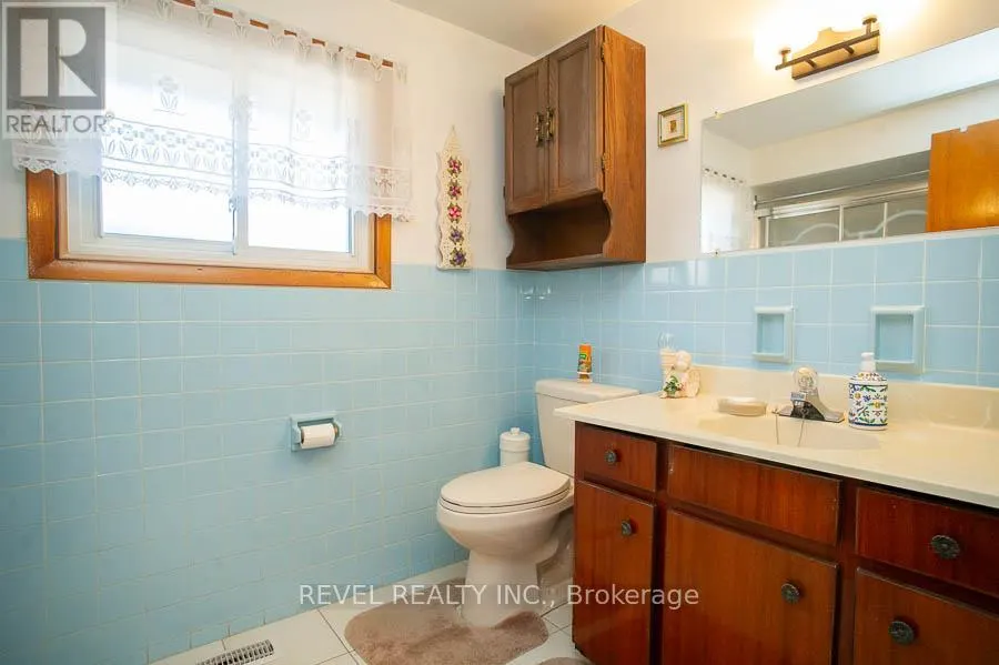 10 LINDEN AVENUE