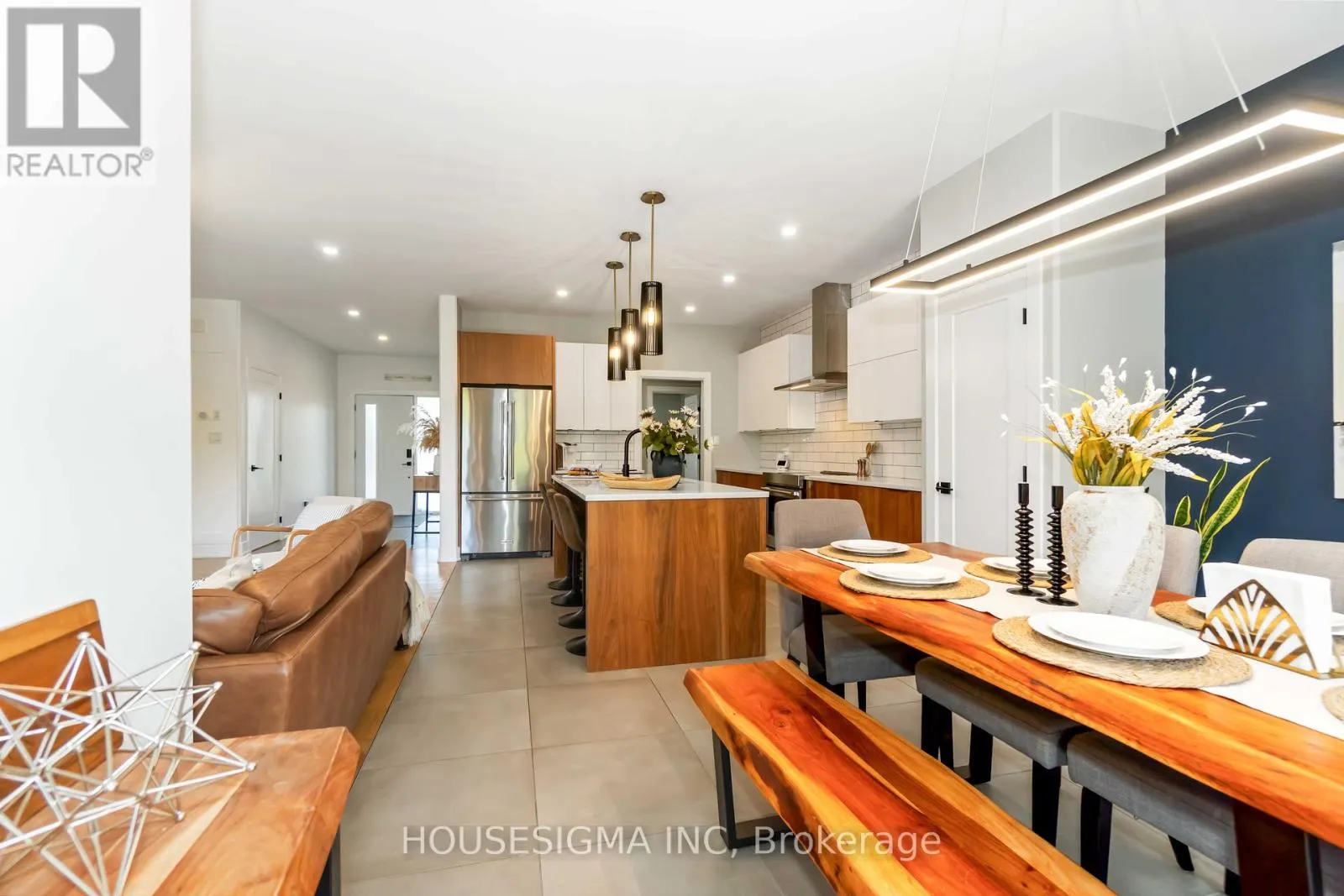 241 RIDGEMONT DRIVE