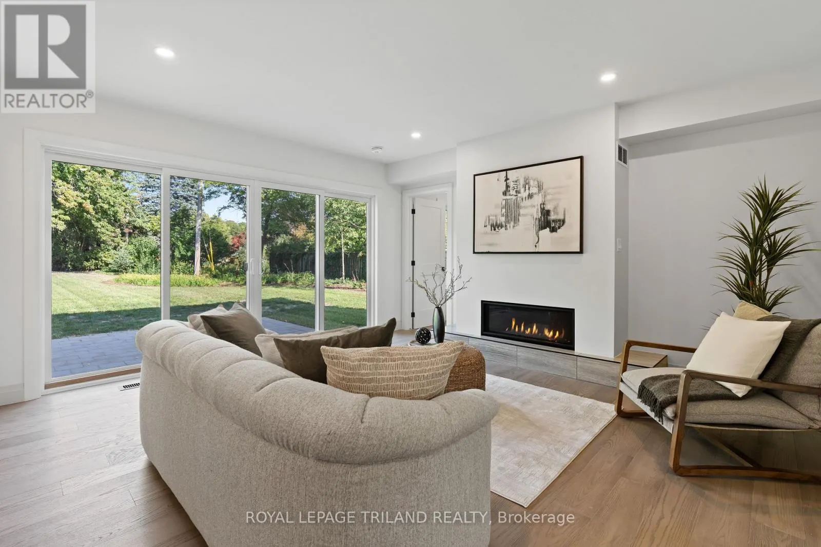 520 CANTERBURY ROAD