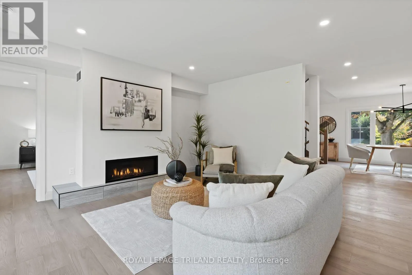 520 CANTERBURY ROAD