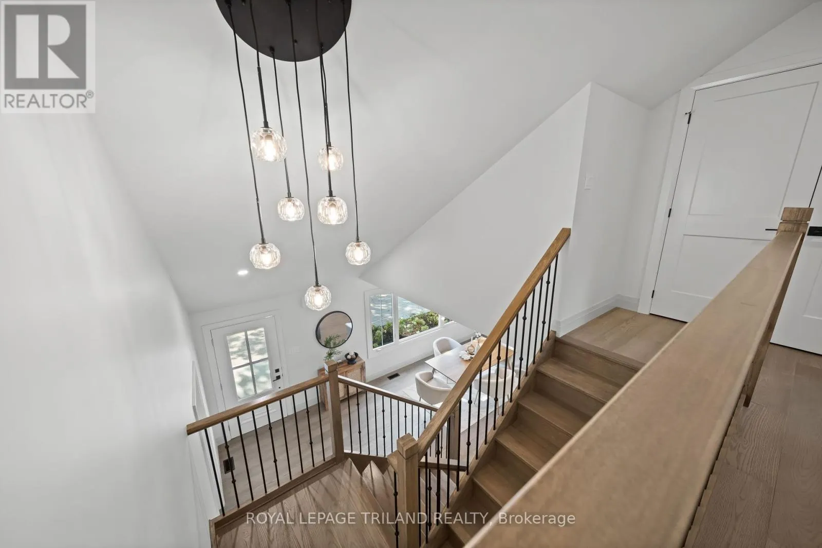 520 CANTERBURY ROAD