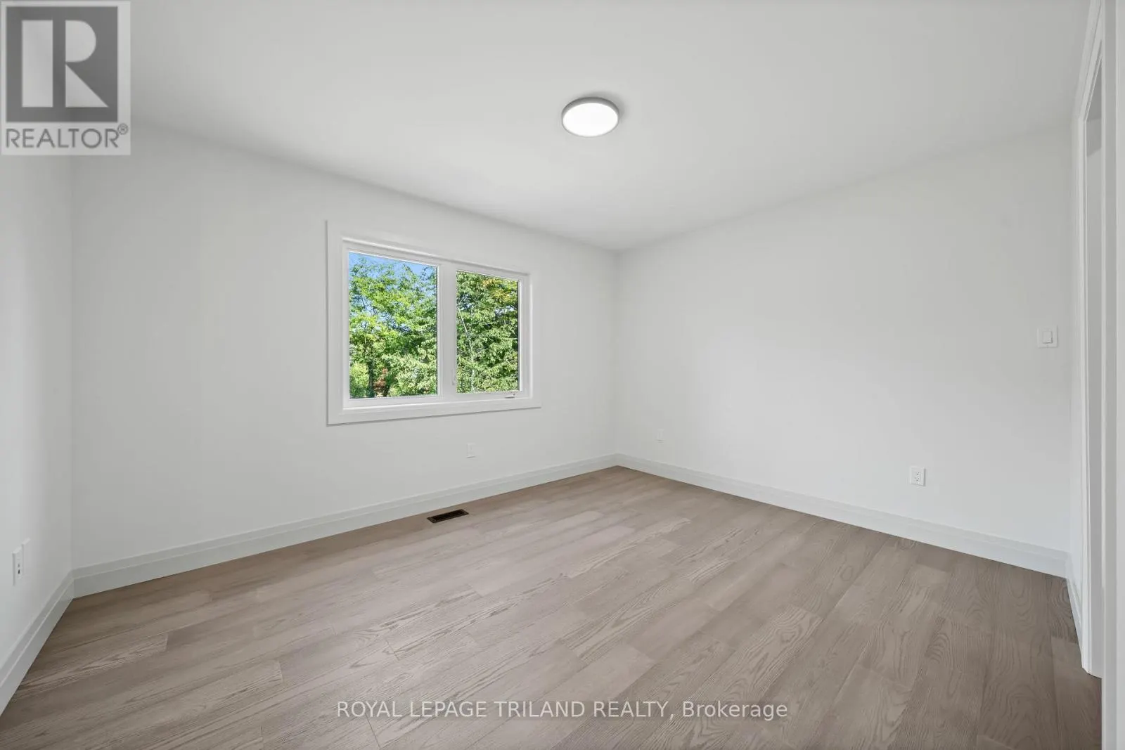 520 CANTERBURY ROAD