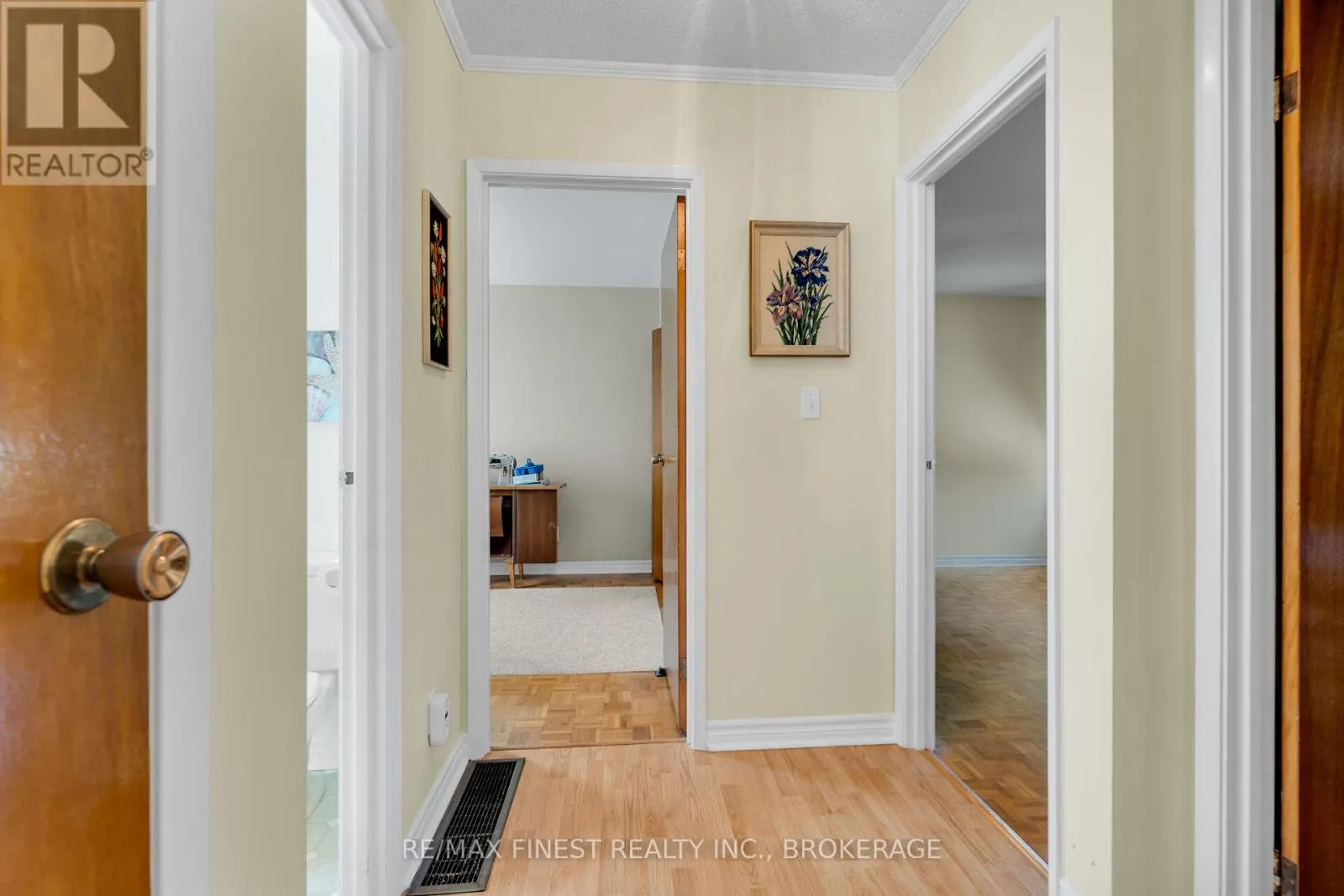 7 HUFF AVENUE