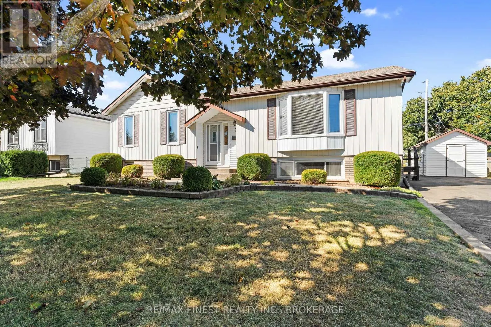 7 HUFF AVENUE