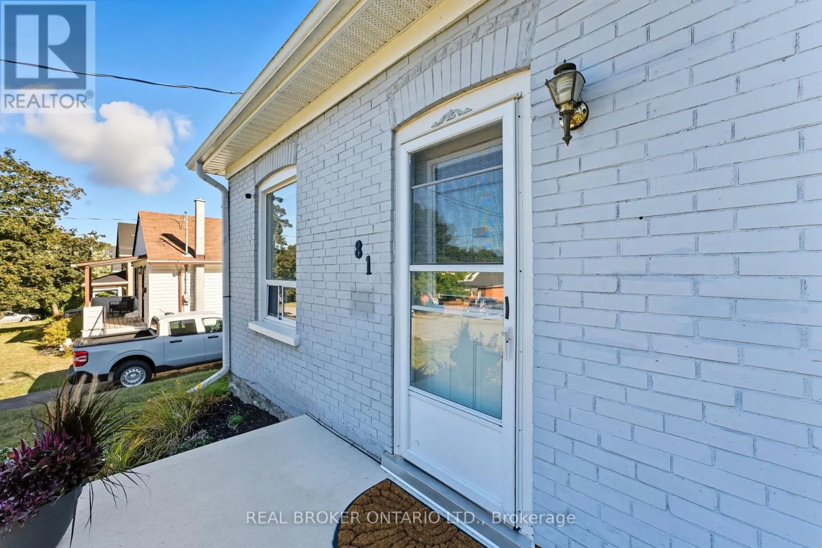 81 BEECH AVENUE