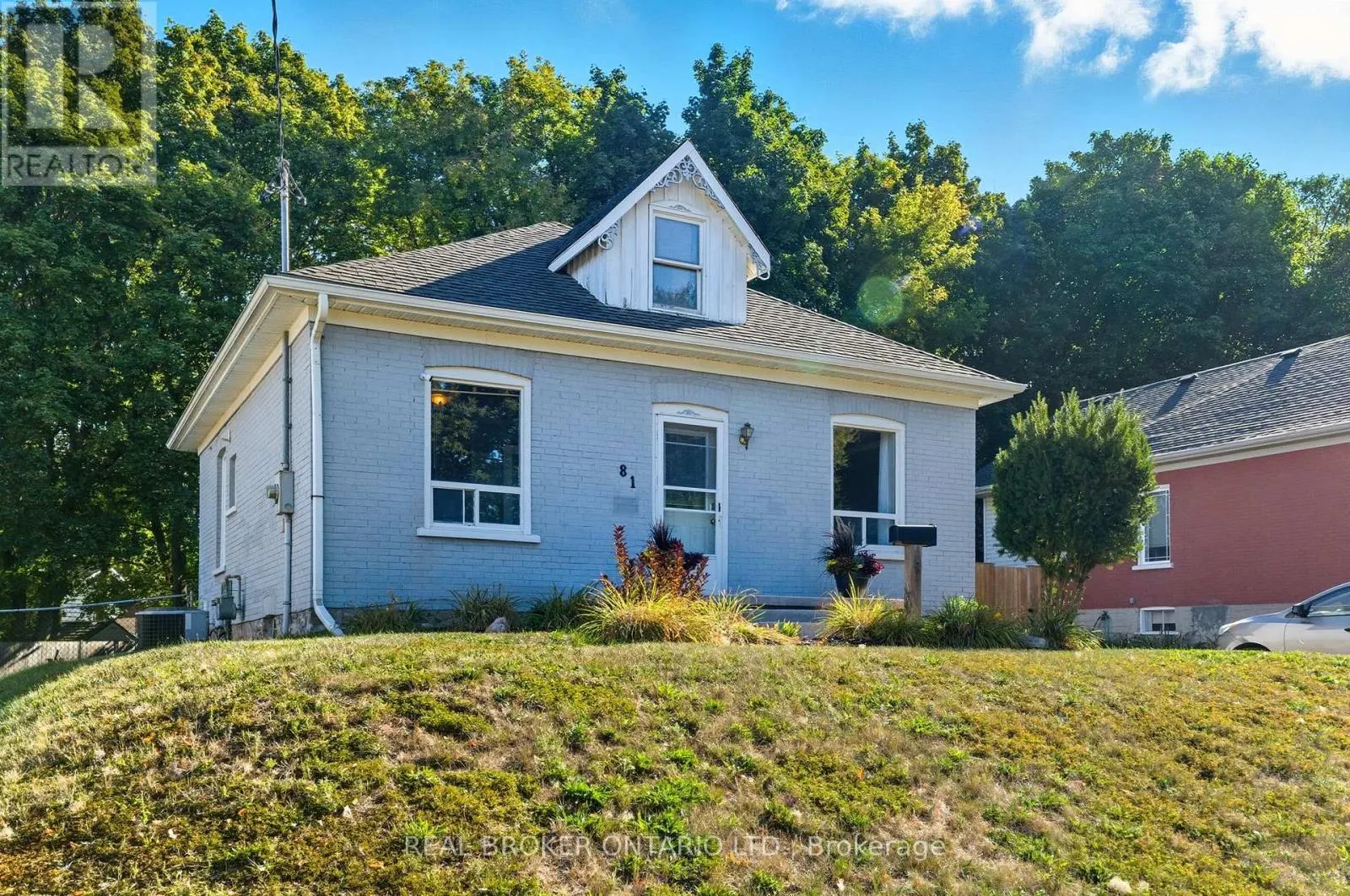 81 BEECH AVENUE