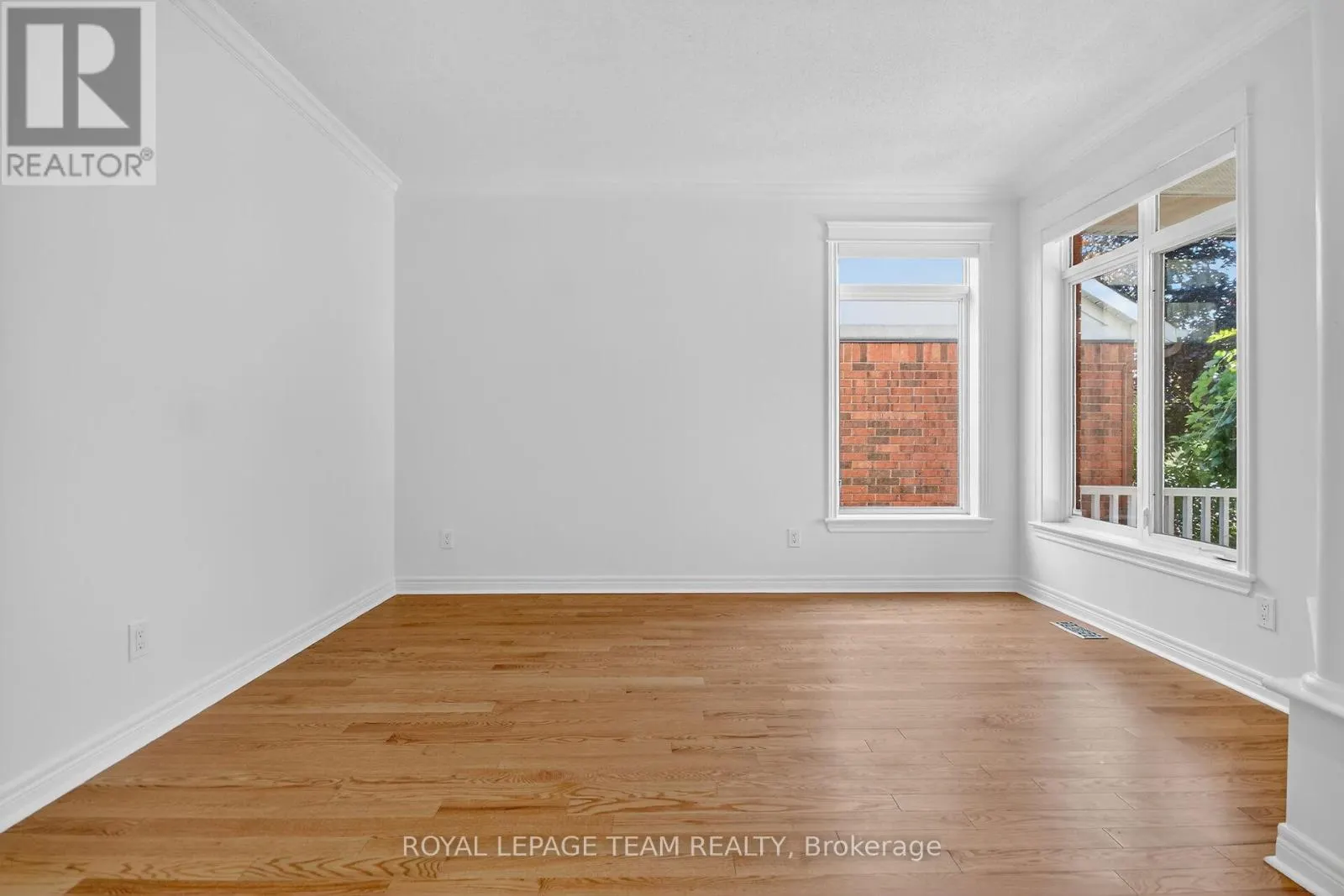 6 STONECROFT TERRACE